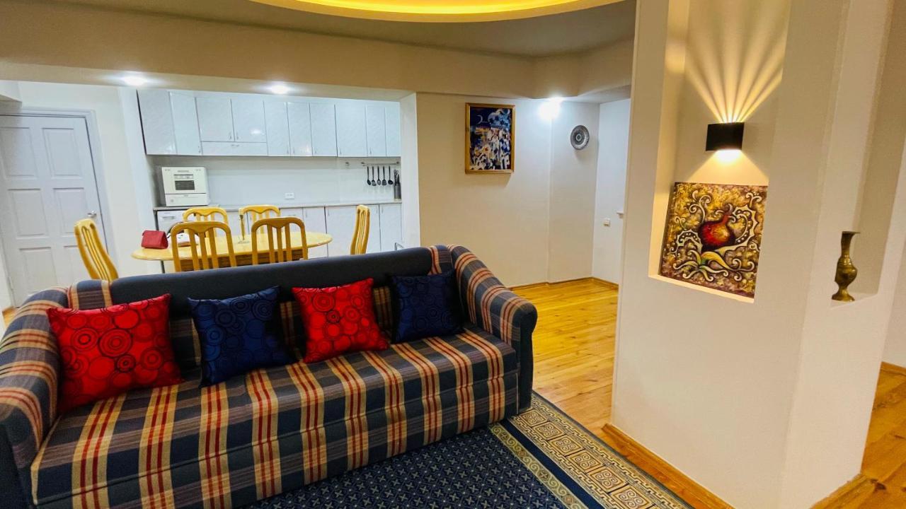 3-Bedroom Apartment On Ohunboboev Ташкент Екстер'єр фото