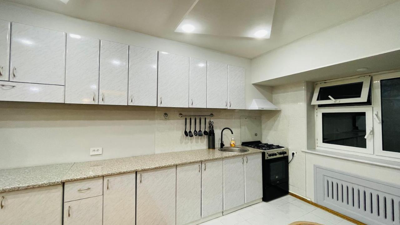 3-Bedroom Apartment On Ohunboboev Ташкент Екстер'єр фото